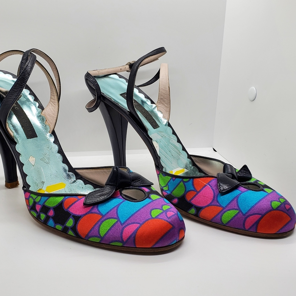 Marc Jacobs - Round Toe Ankle Strap Heels